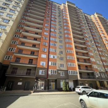 Сдается 1-комнатная квартира, 38 м²