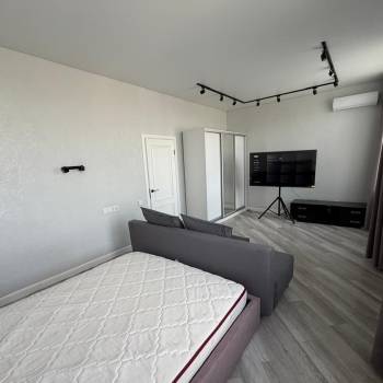 Сдается 1-комнатная квартира, 53 м²