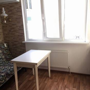 Продается 1-комнатная квартира, 435 м²