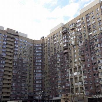 Продается 1-комнатная квартира, 41 м²