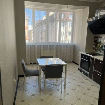 Продается 2-х комнатная квартира, 58,6 м²