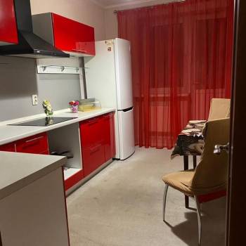 Продается 1-комнатная квартира, 38,4 м²