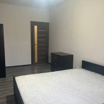 Сдается 2-х комнатная квартира, 65 м²