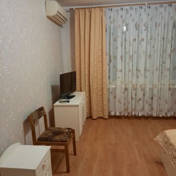 Сдается 1-комнатная квартира, 30 м²