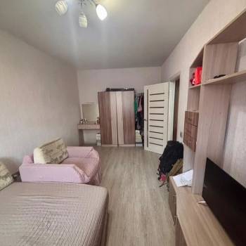 Сдается 1-комнатная квартира, 39 м²