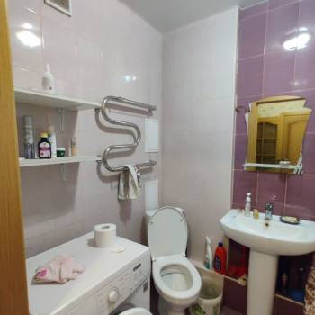 Продается 1-комнатная квартира, 36 м²