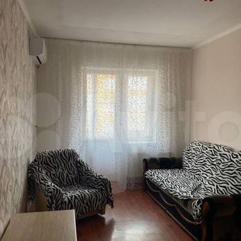 Сдается 1-комнатная квартира, 36 м²