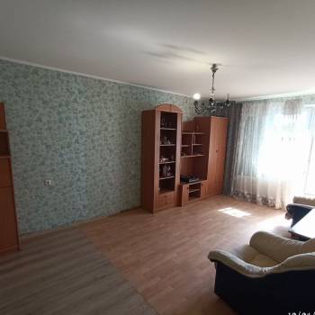 Продается 1-комнатная квартира, 43 м²