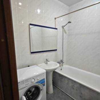 Сдается 1-комнатная квартира, 46,9 м²