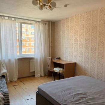 Сдается 1-комнатная квартира, 43 м²