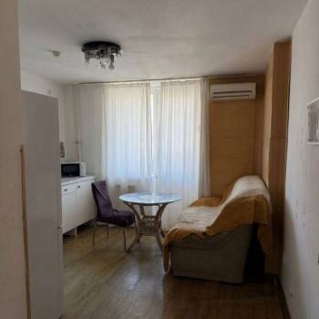Сдается 1-комнатная квартира, 43 м²