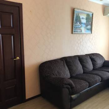 Продается 1-комнатная квартира, 45,6 м²