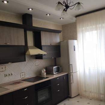 Сдается 1-комнатная квартира, 50 м²