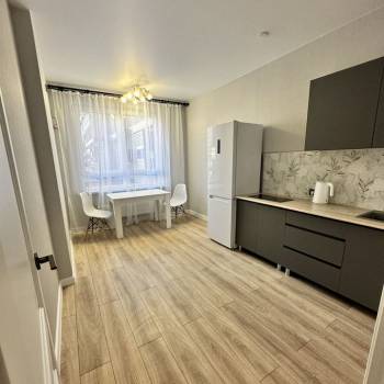 Сдается 1-комнатная квартира, 36 м²