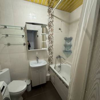 Продается 3-х комнатная квартира, 54 м²