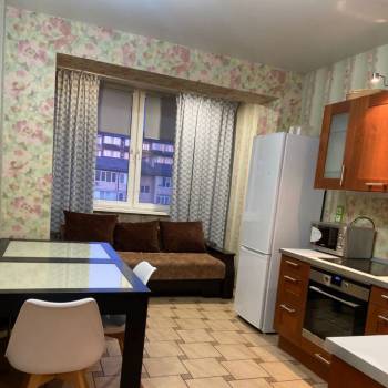 Сдается 2-х комнатная квартира, 58,4 м²