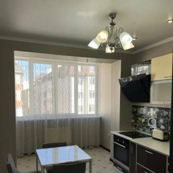 Сдается 2-х комнатная квартира, 58,6 м²