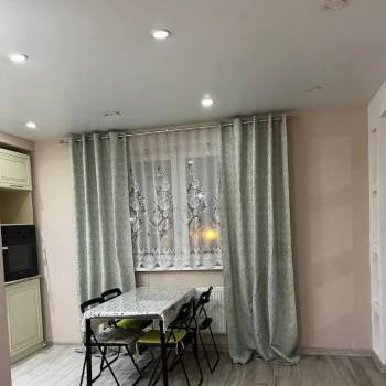Сдается 2-х комнатная квартира, 90 м²