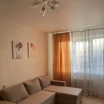 Сдается 1-комнатная квартира, 45 м²