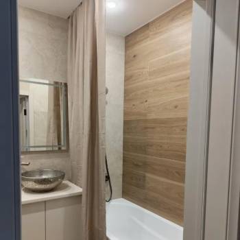 Сдается 1-комнатная квартира, 41 м²