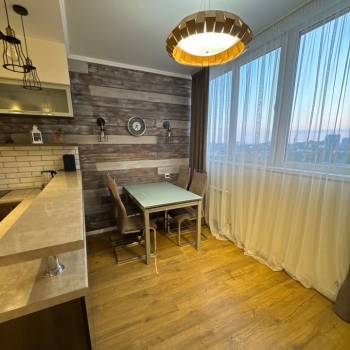 Сдается 2-х комнатная квартира, 68 м²