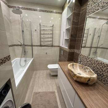 Сдается 2-х комнатная квартира, 68 м²