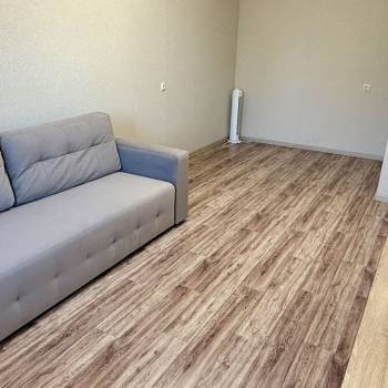 Сдается 1-комнатная квартира, 39 м²