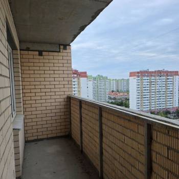 Продается 1-комнатная квартира, 42,7 м²