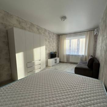 Продается 1-комнатная квартира, 43 м²
