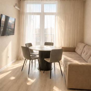 Сдается 1-комнатная квартира, 46 м²