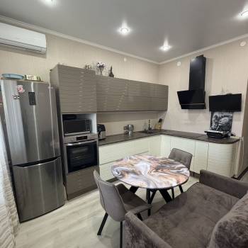 Продается 1-комнатная квартира, 40,4 м²