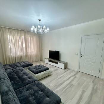 Сдается Многокомнатная квартира, 100 м²