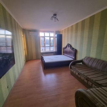 Сдается 1-комнатная квартира, 48 м²