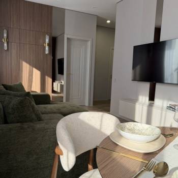 Продается 1-комнатная квартира, 43 м²