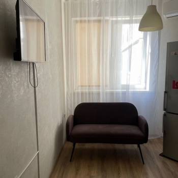 Сдается 1-комнатная квартира, 41 м²