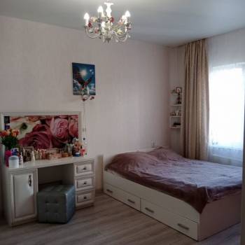 Продается 1-комнатная квартира, 38 м²