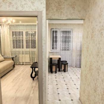 Сдается 1-комнатная квартира, 38 м²