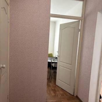 Продается 1-комнатная квартира, 37,4 м²
