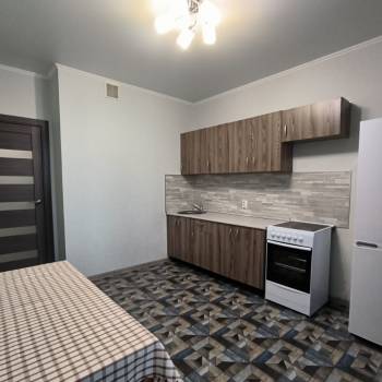 Сдается 1-комнатная квартира, 47 м²