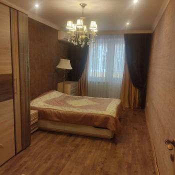 Сдается Многокомнатная квартира, 76 м²
