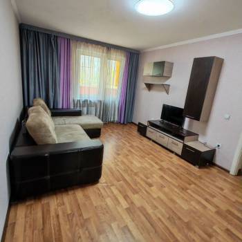 Сдается 1-комнатная квартира, 37 м²