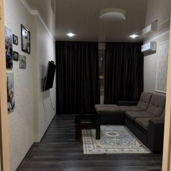 Сдается 1-комнатная квартира, 40 м²