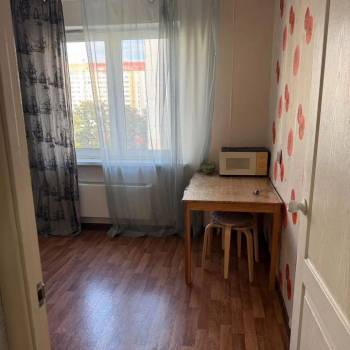 Сдается 1-комнатная квартира, 38 м²