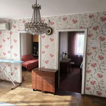 Продается Многокомнатная квартира, 60 м²