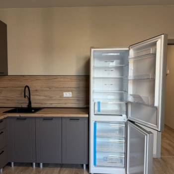 Сдается 1-комнатная квартира, 46 м²