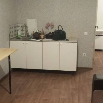 Продается 1-комнатная квартира, 27 м²