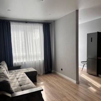 Сдается 1-комнатная квартира, 48 м²