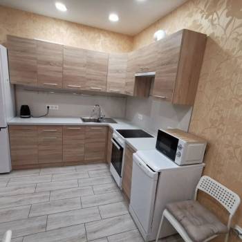 Сдается 1-комнатная квартира, 38 м²