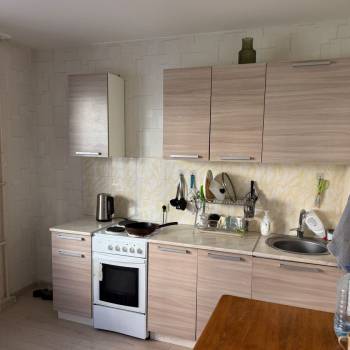 Продается 1-комнатная квартира, 37,5 м²