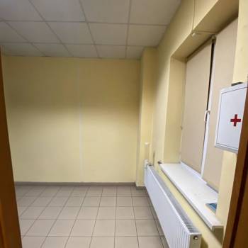 Сдается Нежилое помещение, 64 м²